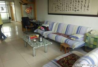 临夏市北宁路商务局 2室2厅105平米 简装 带家具半年付 - 临夏28生活网 linxia.28life.net