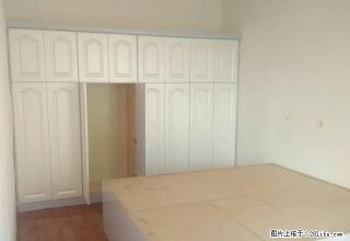 郊场文体大院4楼136平米全装璜带家具月1200元 - 临夏28生活网 linxia.28life.net