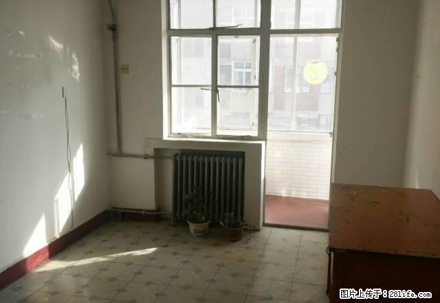 红园路工业局家属楼简装带家具好房出租 - 房屋出租 - 房屋租售 - 临夏分类信息 - 临夏28生活网 linxia.28life.net
