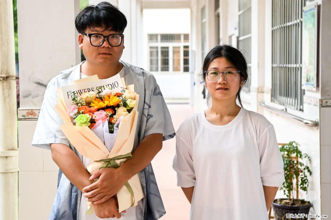 全网追的“扁担女孩”，找了一份暑假工，时薪12元 - 临夏生活资讯 - 临夏28生活网 linxia.28life.net